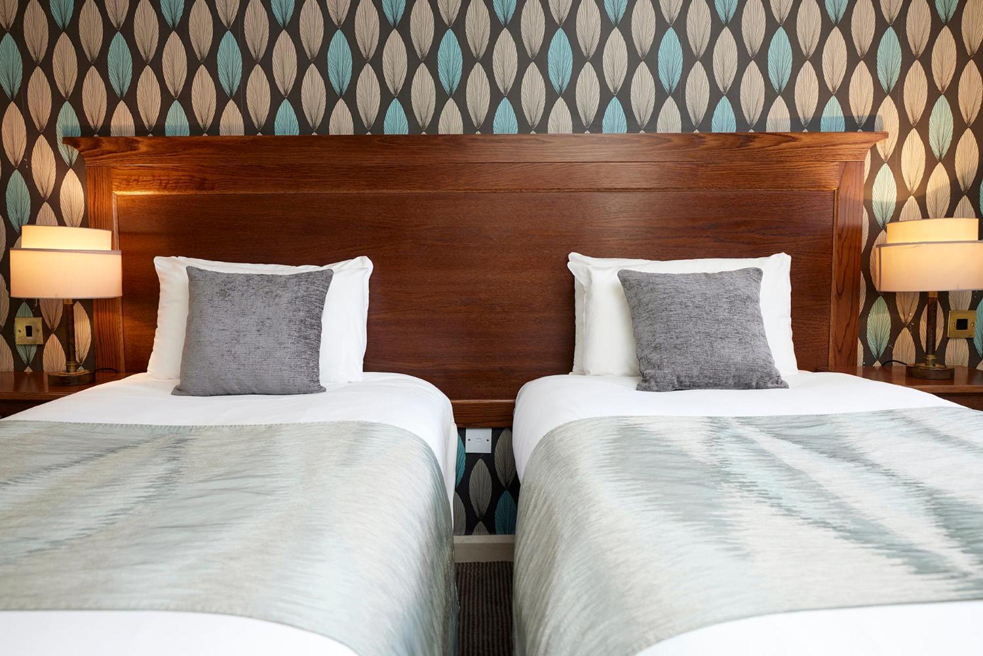 The Coleshill By Greene King Inns Экстерьер фото
