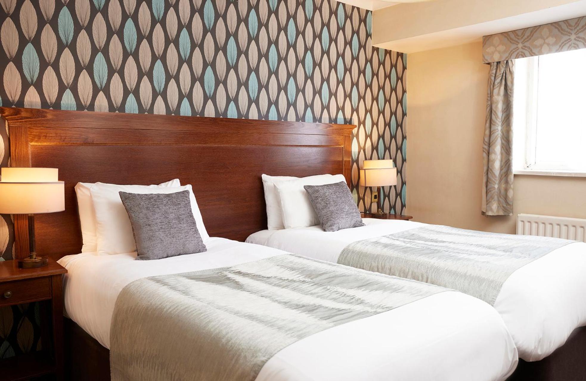 The Coleshill By Greene King Inns Экстерьер фото