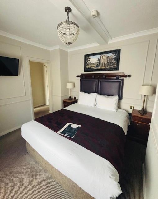 The Coleshill By Greene King Inns Экстерьер фото